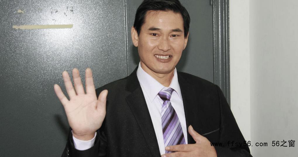 拉面哥妻子在面摊因低血糖晕倒 你有什么想说的