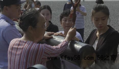 南京江东门撞钟13声 原因竟是这样令人动容