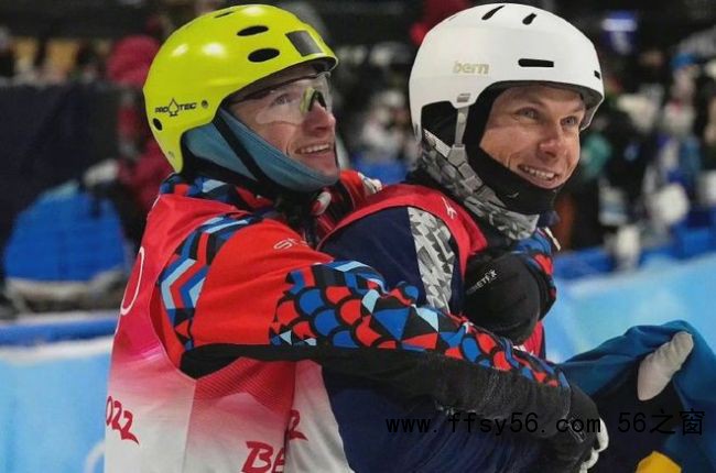 更高更快更强更团结！闭幕式短片最后一幕：俄乌选手相拥